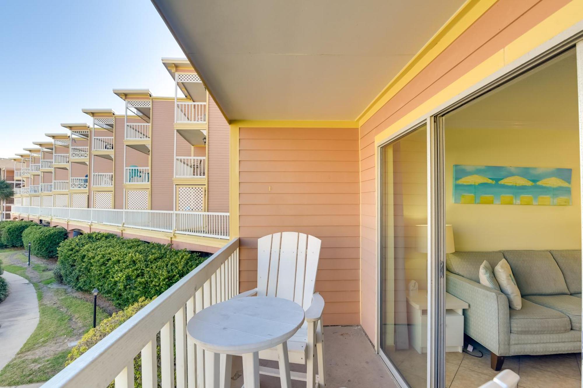 Coastal Galveston Condo Walk To Shoreline! Экстерьер фото